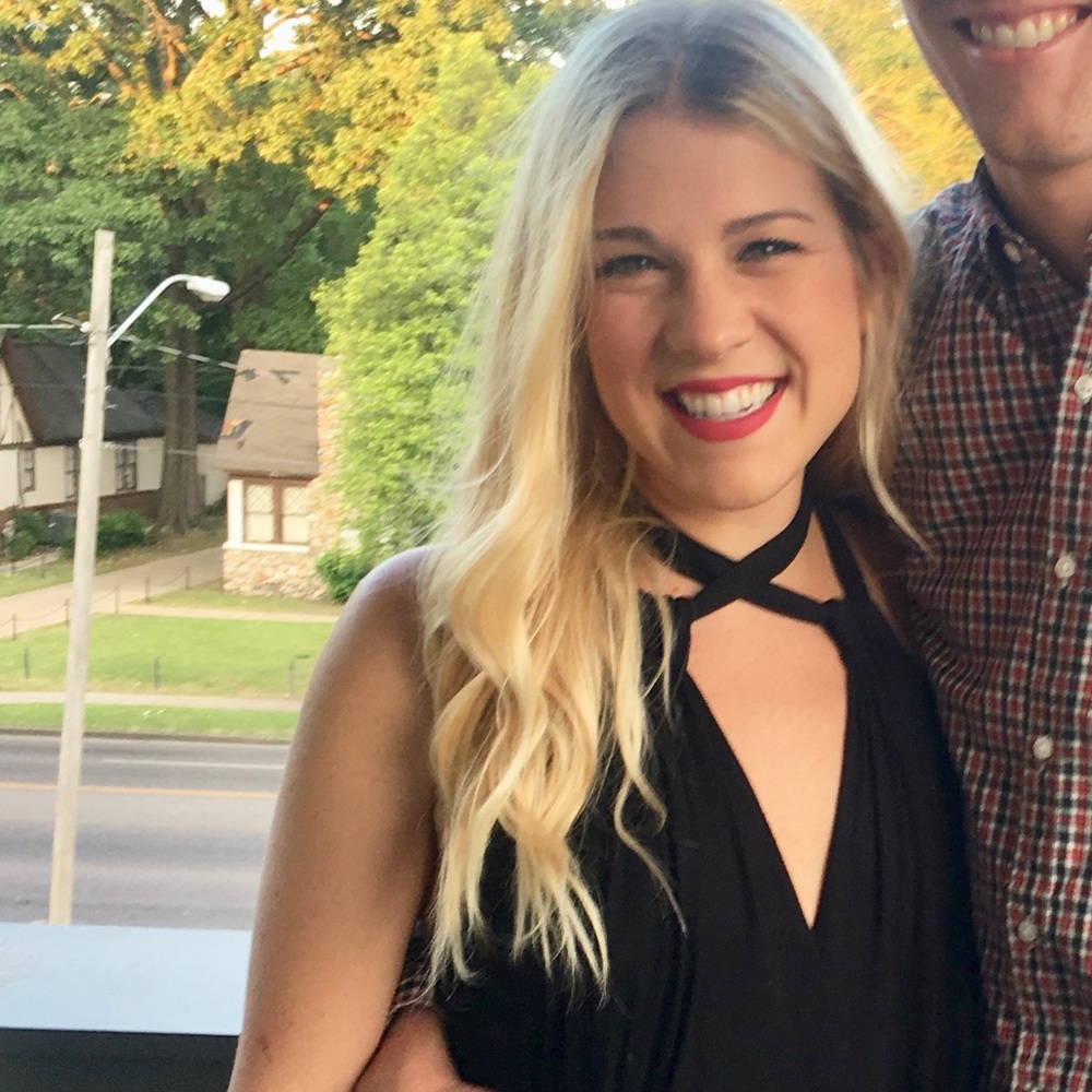 Few People beach dress